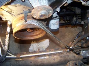 How to Tighten a Crankshaft Pulley Bolt: A DIY Guide- Car Pro